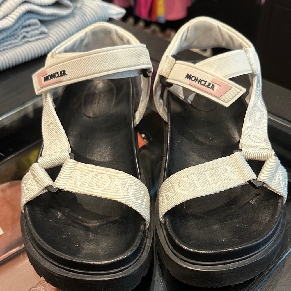 Moncler White Logo Strap Sandals Size 9 US sizing